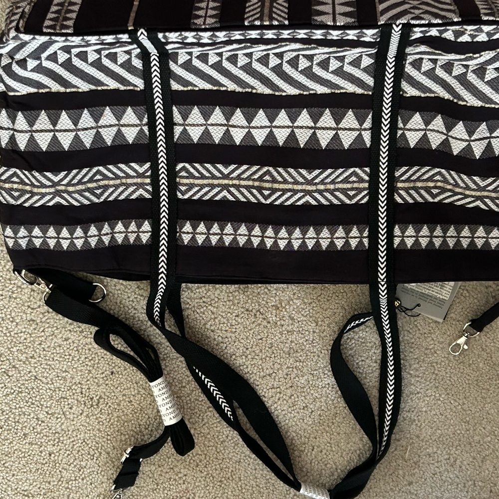 Chic Black and White Geometric Tote - Picture 2 of 5
